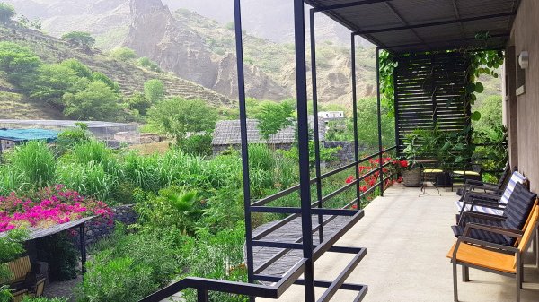 for pearl finders - lodge on santo antao