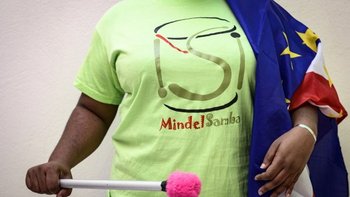 Events und Feste auf den Kapverden im Februar&März Events und Feste auf den Kapverden im Februar&März - Bateria Mindelsamba-